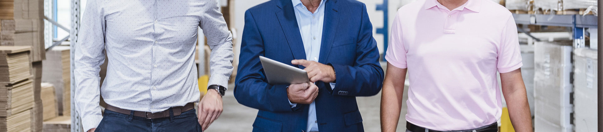 Inženýři komunikují ohledně situace kamer a dalšího postupu